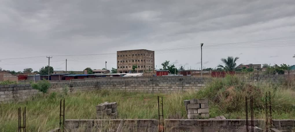 CHEAP REGISTERED ONE PLOT IN GATED COMMUNITY @ ASHALAJA